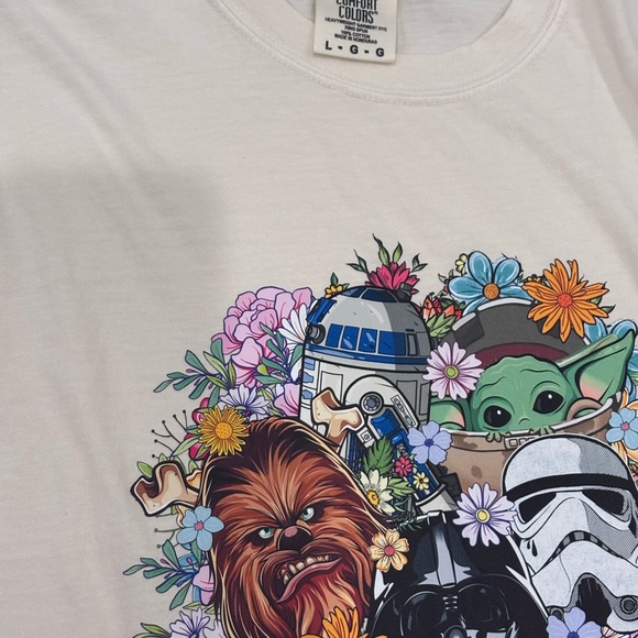Star Wars Graphic T-Shirt - Picture 3 of 3